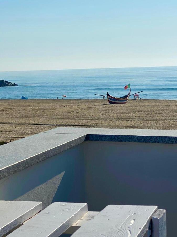Beach & Sea Guesthouse Espinho  Exteriör bild